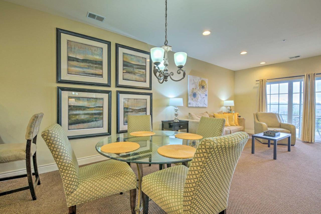 Inviting Branson Condo With Outdoor Dining Area Exterior photo